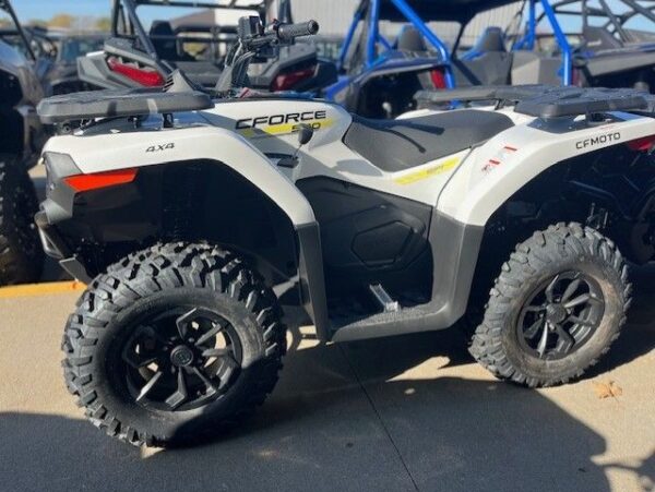 2025 CFMOTO CForce 500