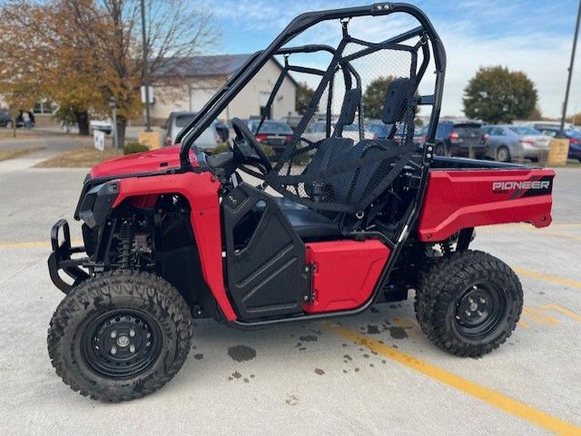 2025 Honda Pioneer 520