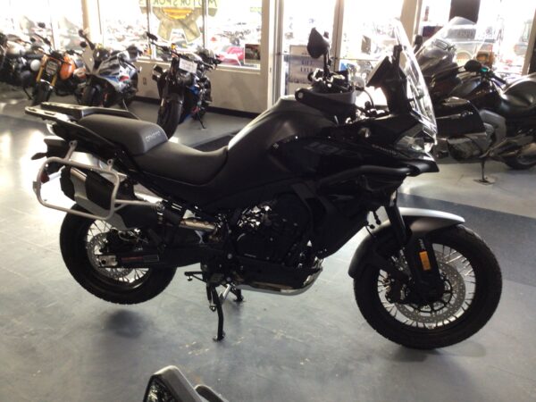 2025 CFMOTO Ibex 800 E